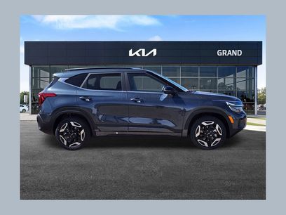 New 2026 Kia Seltos SX