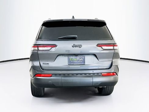 Used 2024 Jeep Grand Cherokee L Altitude AWD/4WD image 7
