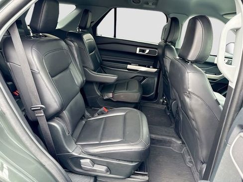 Certified 2023 Ford Explorer XLT w/ Equipment Group 202A AWD/4WD image 29