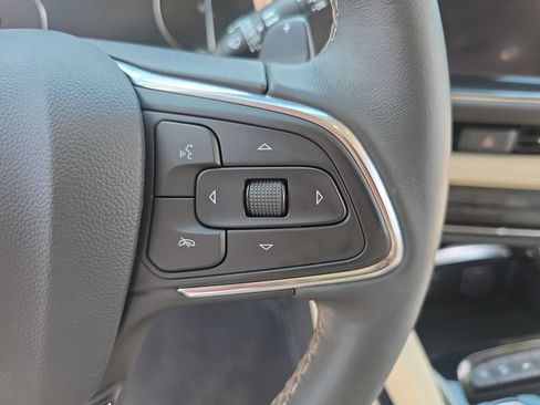 Used 2023 Buick Envision Preferred AWD/4WD image 18