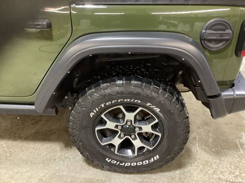 Used 2021 Jeep Wrangler Unlimited Rubicon w/ LED Lighting Group image 12