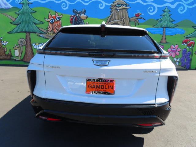 Used 2025 Cadillac Lyriq Sport w/ LPO, Floor Liner Package AWD/4WD image 5
