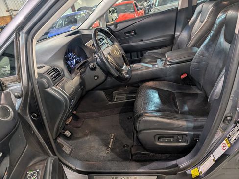 Used 2013 Lexus RX 450h AWD image 11