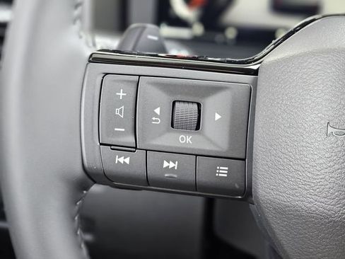 New 2026 Nissan Rogue Platinum w/ Platinum Premium Package AWD/4WD image 16