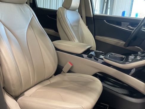 Used 2023 Lincoln Nautilus Reserve w/ Monochromatic Package image 44