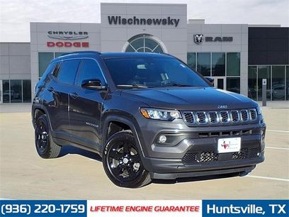 Used 2024 Jeep Compass Latitude w/ Convenience Group