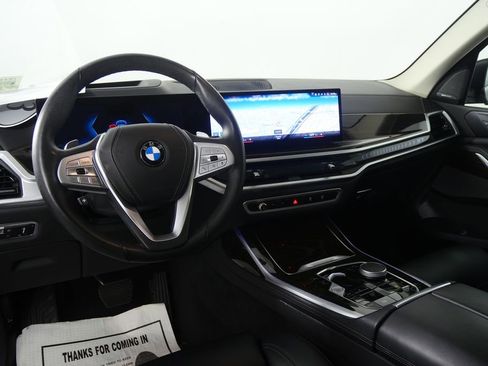 Used 2023 BMW X7 xDrive40i image 18