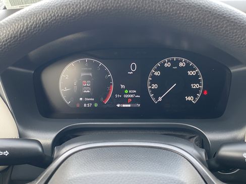 Certified 2025 Honda HR-V LX image 26