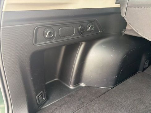 Used 2023 Subaru Forester Premium AWD/4WD image 10