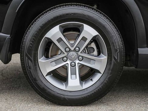 Certified 2024 Honda Pilot EX-L image 11