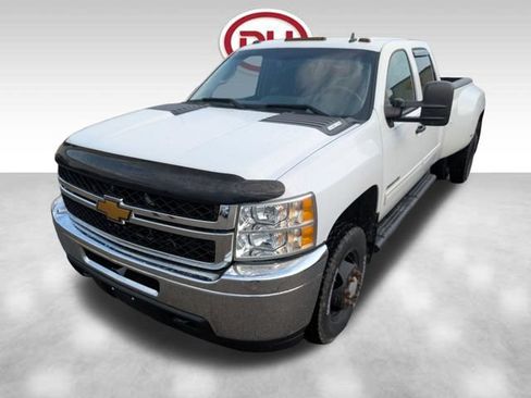 Used 2013 Chevrolet Silverado 3500 LT AWD/4WD image 4