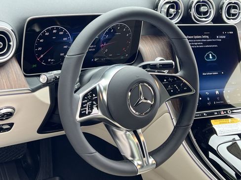New 2026 Mercedes-Benz GLC 300 4MATIC image 21