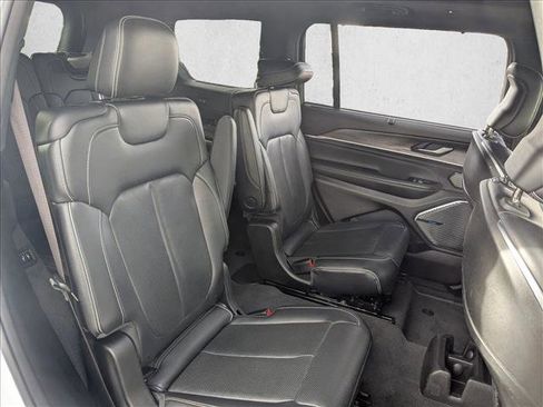 Used 2021 Jeep Grand Cherokee L Overland w/ Advanced Protech Group III image 20