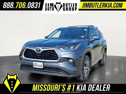 Used 2021 Toyota Highlander XLE