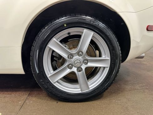 Used 2007 MAZDA MX-5 Miata Sport RWD image 94