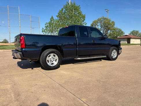Used 2007 Chevrolet Silverado 1500 W/T image 24