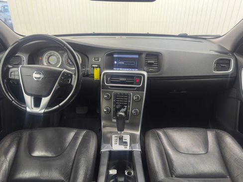 Used 2012 Volvo S60 T5 image 13