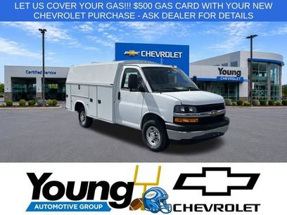 New 2025 Chevrolet Express 3500 w/ Power Convenience Package