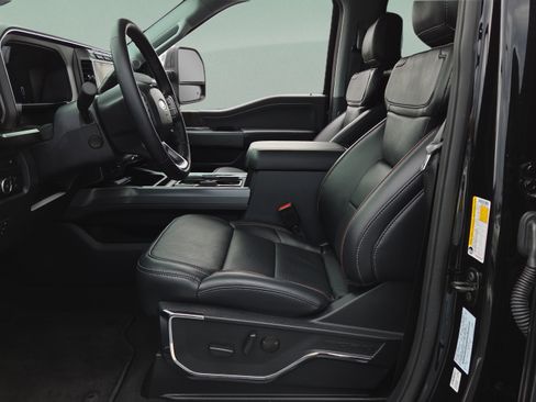Used 2024 Ford F250 Lariat w/ Lariat Ultimate Package AWD/4WD image 9