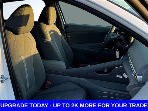 New 2026 Hyundai Elantra SE FWD image 13
