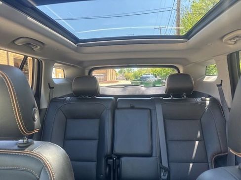 Used 2023 GMC Terrain AT4 AWD/4WD image 16