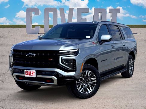 Used 2025 Chevrolet Suburban Z71 image 1