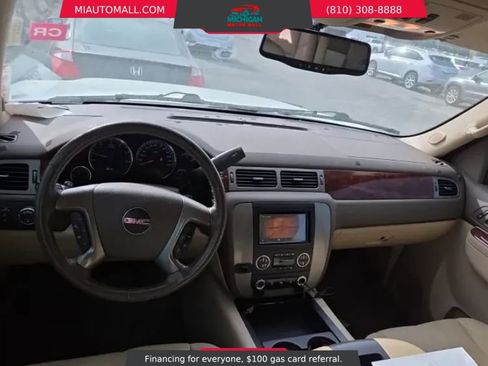 Used 2012 GMC Yukon SLT w/ SLT-2 Equipment Package AWD/4WD image 8