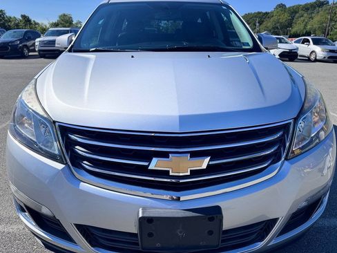 Used 2014 Chevrolet Traverse LT AWD/4WD image 2