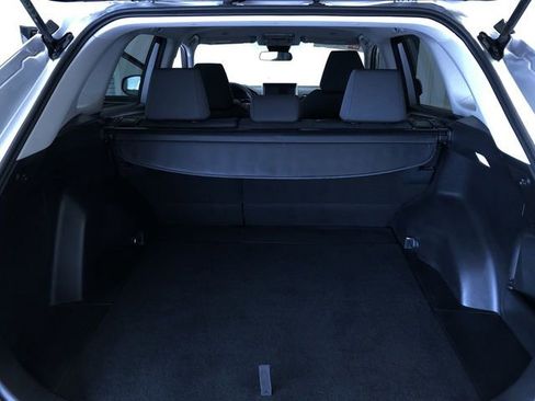 Certified 2025 Toyota RAV4 XLE image 31