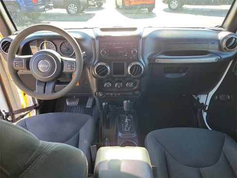 Used 2016 Jeep Wrangler Sport image 8