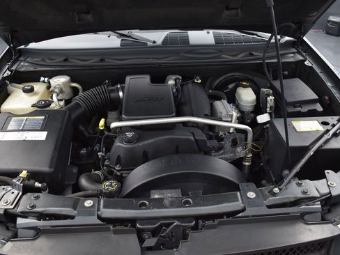 Used 2005 Chevrolet TrailBlazer LS w/ LS Preferred Equipment Group AWD/4WD image 15