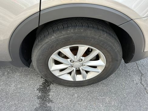 Used 2018 Kia Sorento L FWD image 9