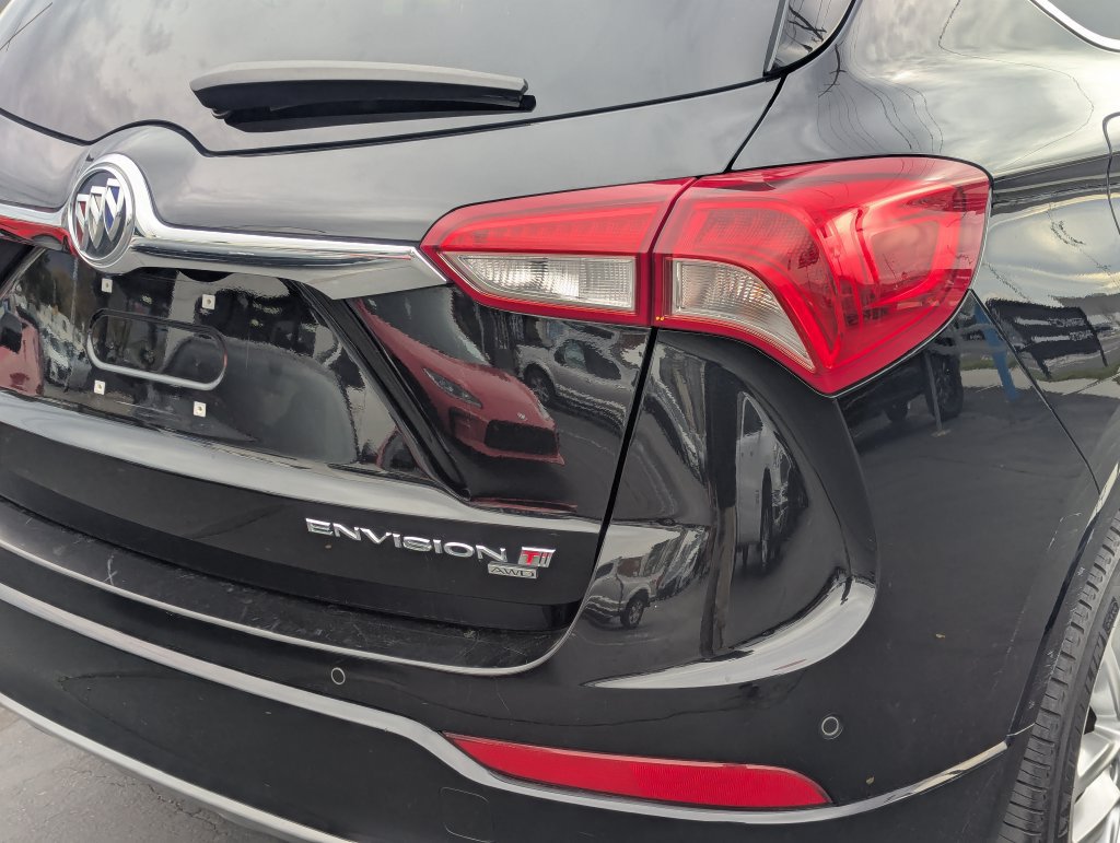 Used 2020 Buick Envision Premium AWD/4WD image 5