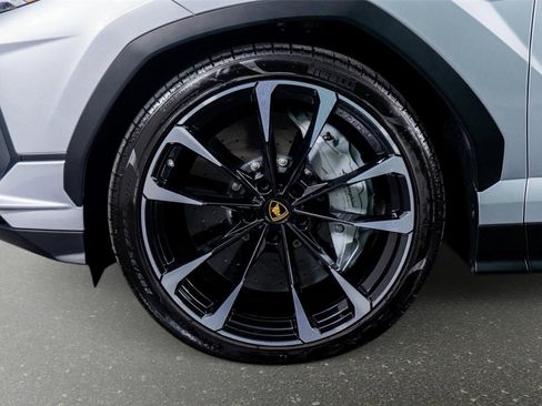 Used 2024 Lamborghini Urus S AWD/4WD image 18