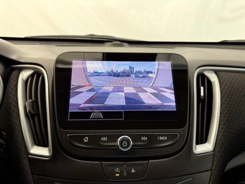 Used 2023 Chevrolet Malibu LT image 32