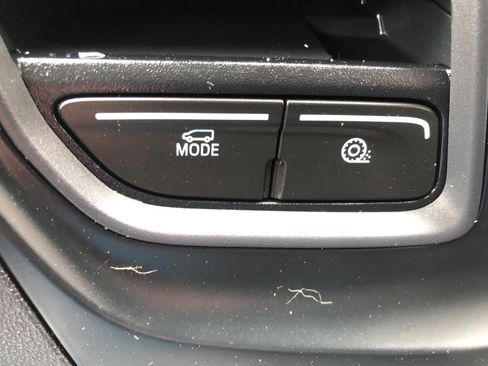 Used 2024 Ford Transit 250 Low Roof w/ Exterior Upgrade Package image 28