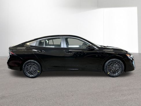 New 2026 Nissan Sentra SV w/ SV Convenience Package image 36