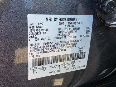 Used 2021 Ford Explorer XLT w/ Equipment Group 202A image 31