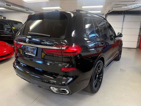 Used 2022 BMW X7 xDrive40i w/ M Sport Package AWD/4WD image 7