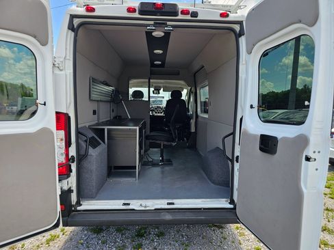 Used 2021 RAM ProMaster 1500 FWD image 8