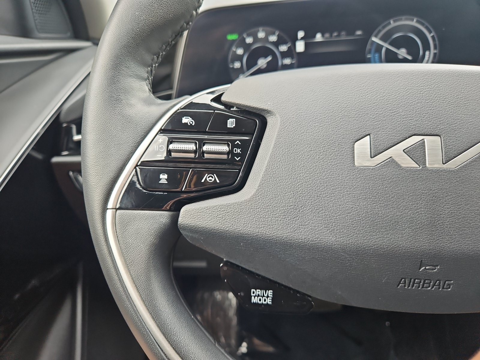 Used 2023 Kia Niro Wind w/ Wind Preserve Package FWD image 22