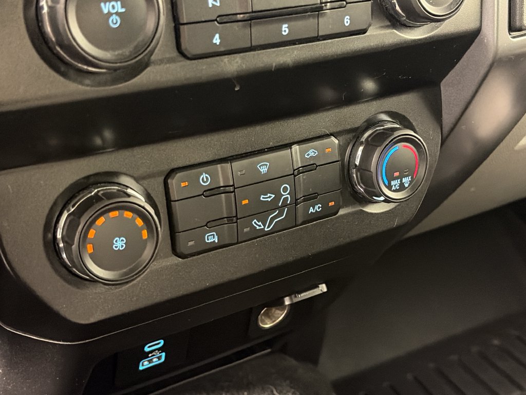 Certified 2020 Ford F250 XLT AWD/4WD image 21