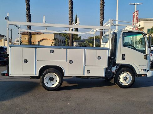 New 2024 Chevrolet Low Cab Forward image 24