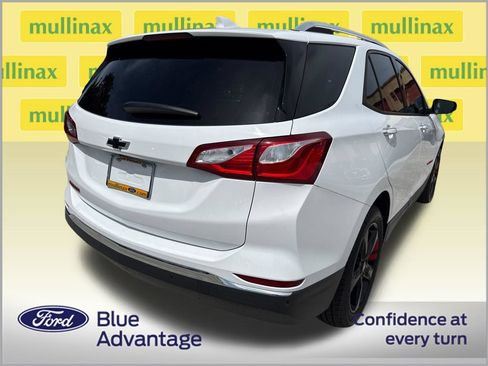 Used 2021 Chevrolet Equinox Premier w/ Redline Edition FWD image 4