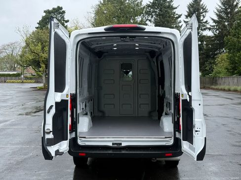Used 2023 Ford Transit 250 Medium Roof w/ Load Area Protection Package image 22