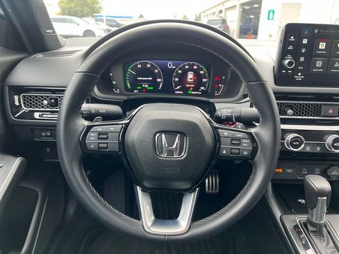 Used 2025 Honda Civic Sport image 18