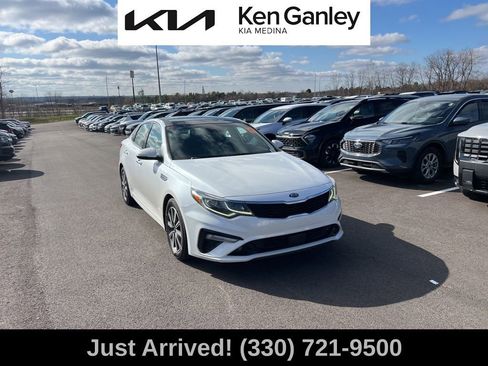Used 2020 Kia Optima Premium image 3