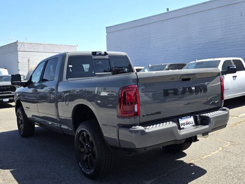 New 2026 RAM 2500 Laramie AWD/4WD image 3