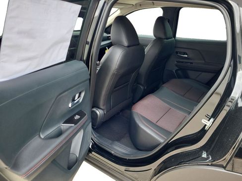 New 2025 Nissan Kicks SR image 19