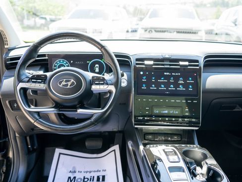 Used 2022 Hyundai Tucson Limited AWD/4WD image 15